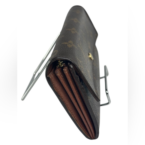 Louis Vuitton Sarah Wallet - Picture 4 of 13